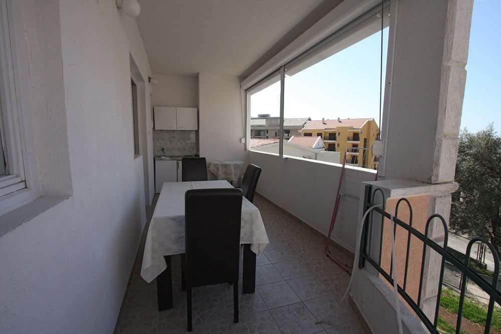 Apartmani Irena Petrovac Kültér fotó